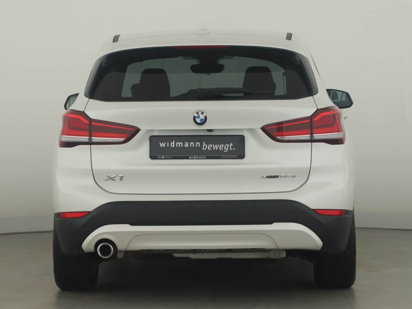 BMW X1 xDrive25e Advantage Bild 4