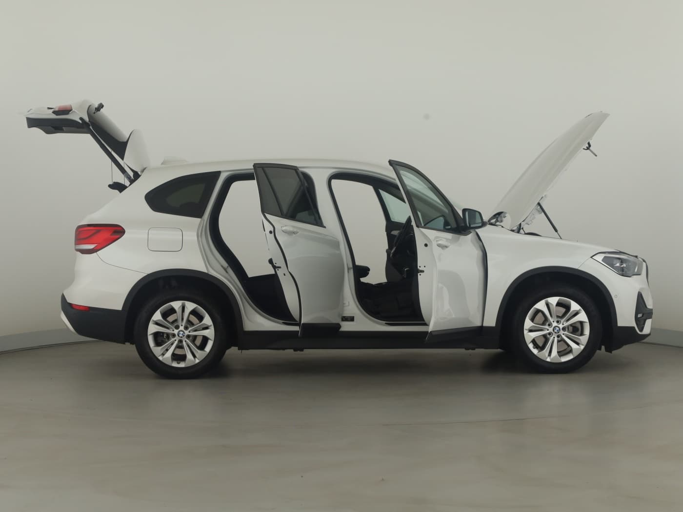 BMW X1 xDrive25e Advantage Bild 8