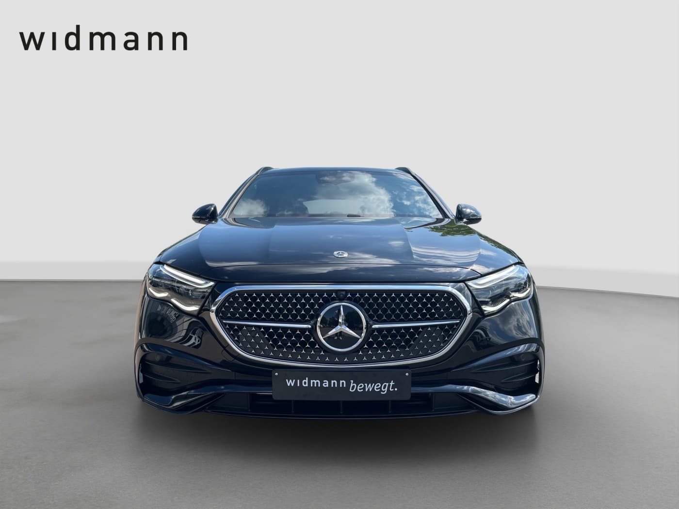 Mercedes-Benz E 450 d 4MATIC T-Modell Bild 2