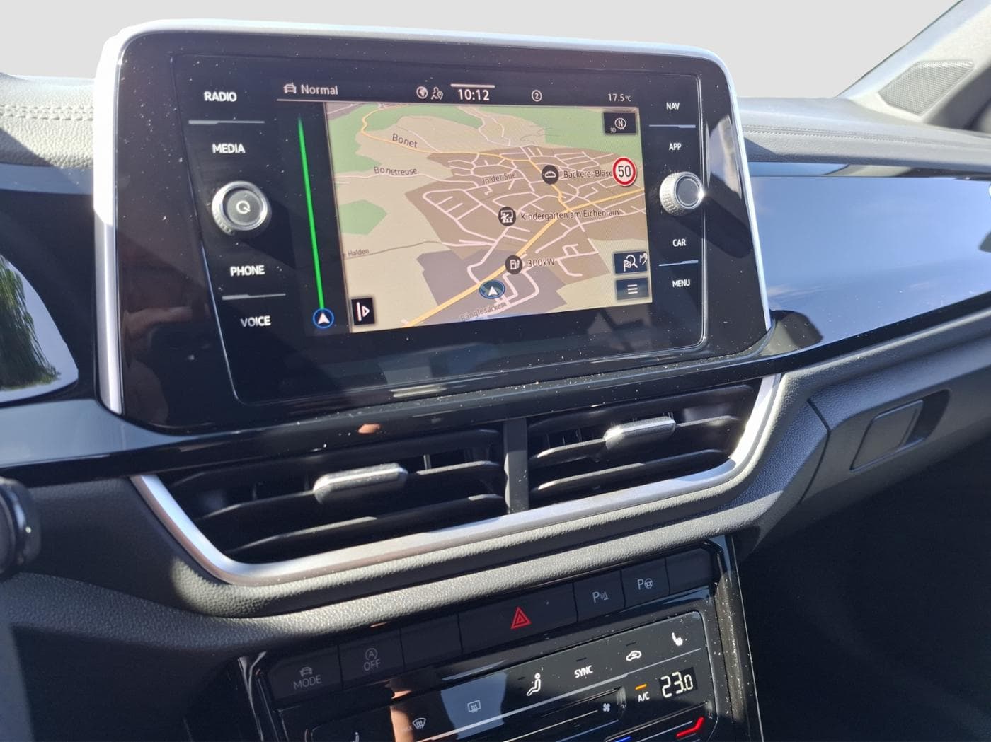 Volkswagen T-Roc 1.5 TSI R-Line Bild 10