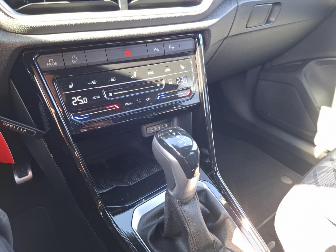 Volkswagen T-Roc 1.5 TSI R-Line Bild 11