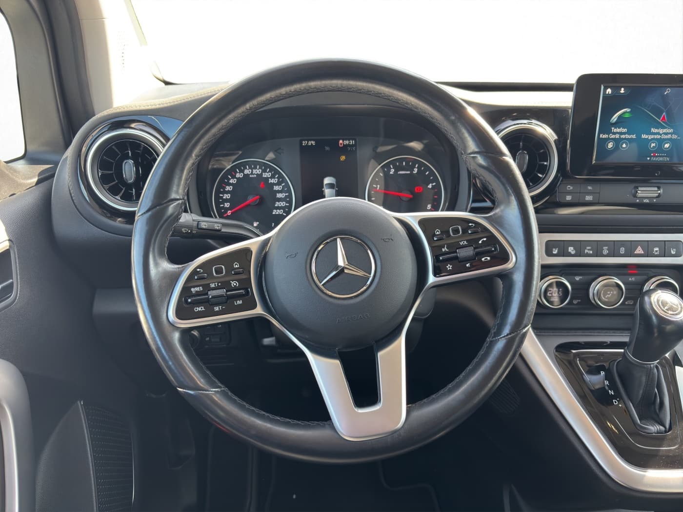 Mercedes-Benz T 180 d PROGRESSIVE Standard Bild 10