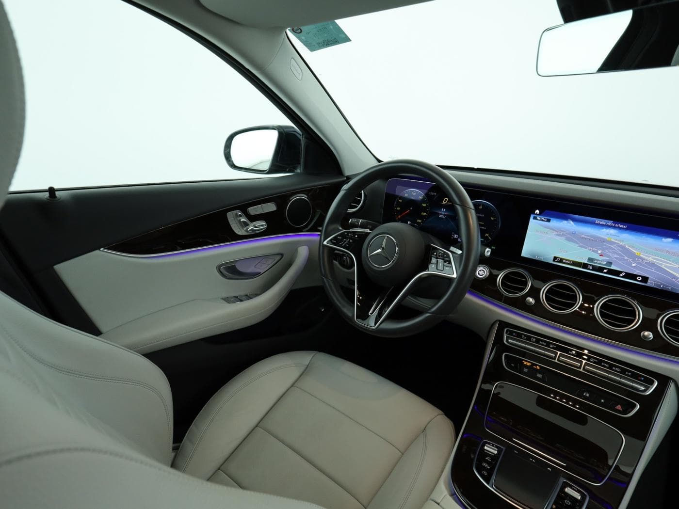 Mercedes-Benz E 450 4M Bild 10