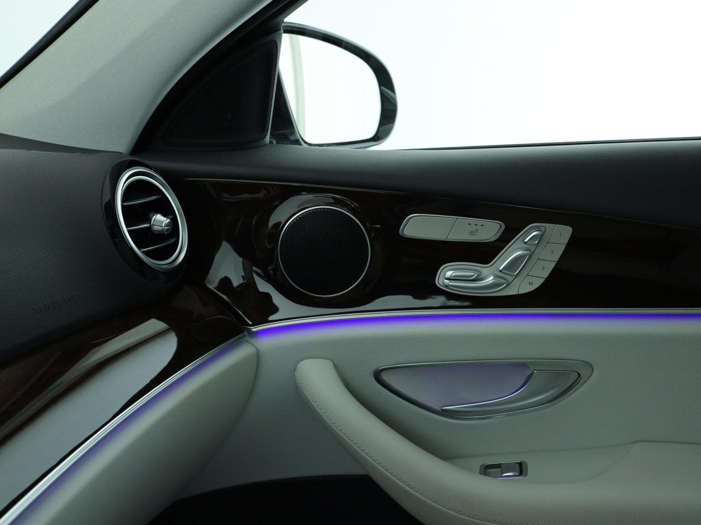 Mercedes-Benz E 450 4M Bild 16