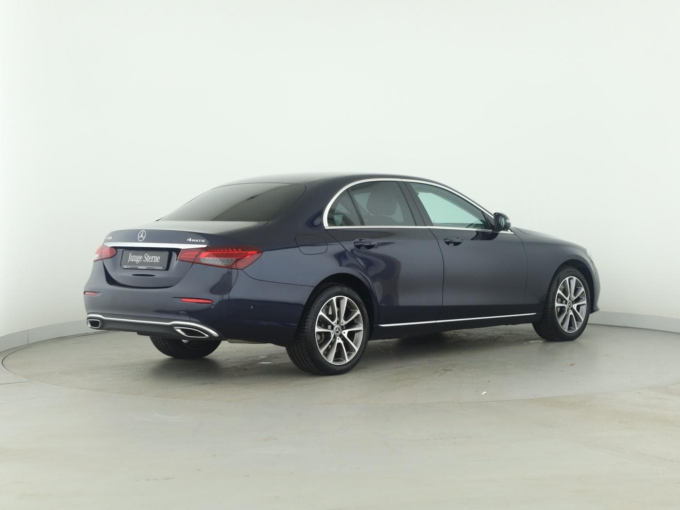 Mercedes-Benz E 450 4M Bild 6