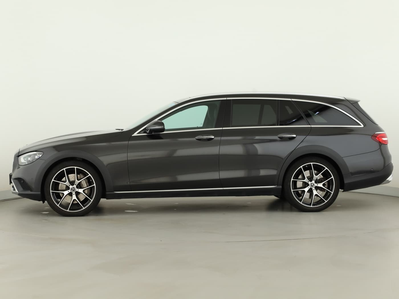 Mercedes-Benz E 450 4M T All-Terrain Bild 7