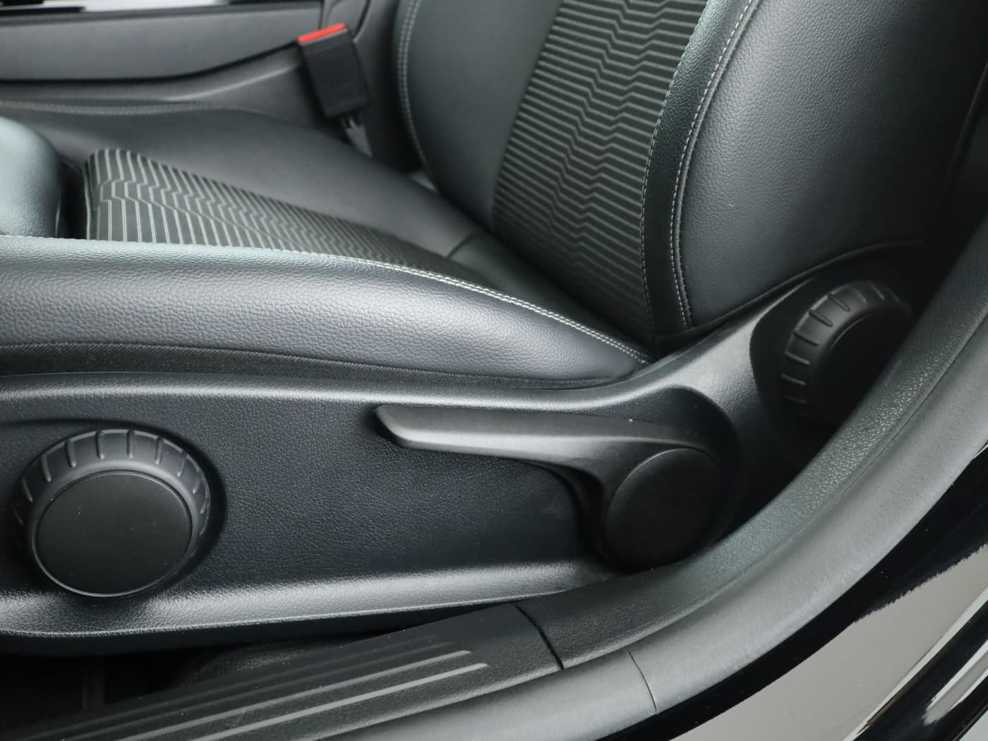 Mercedes-Benz CLA 250 e SB Bild 24