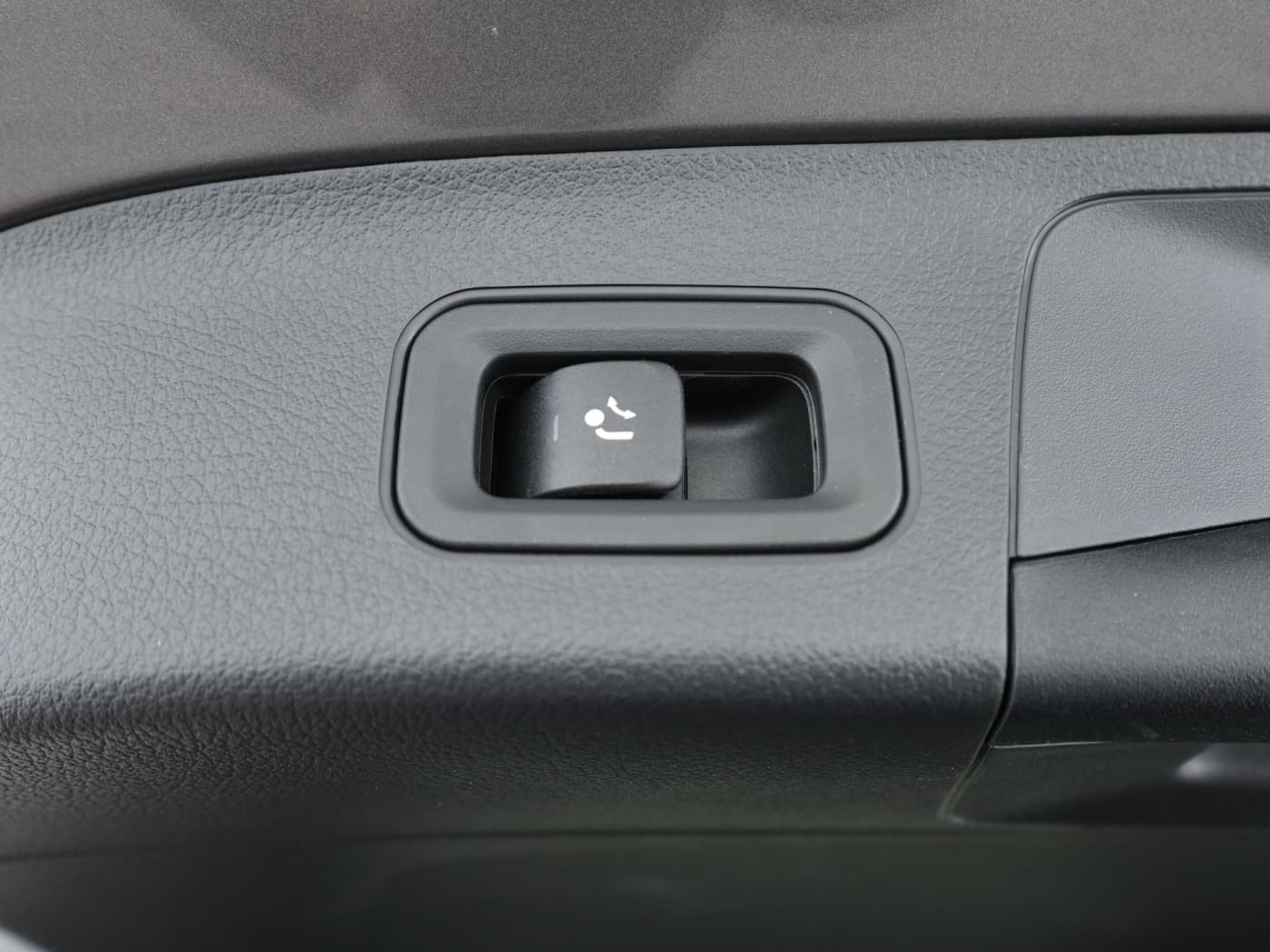 Mercedes-Benz GLA 250 e Bild 25