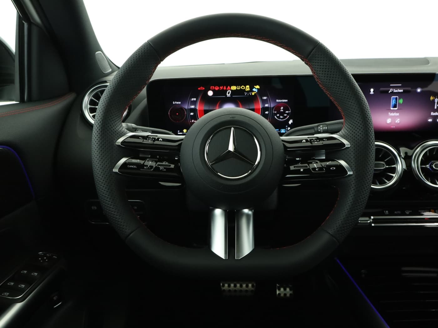 Mercedes-Benz GLA 200 Bild 11