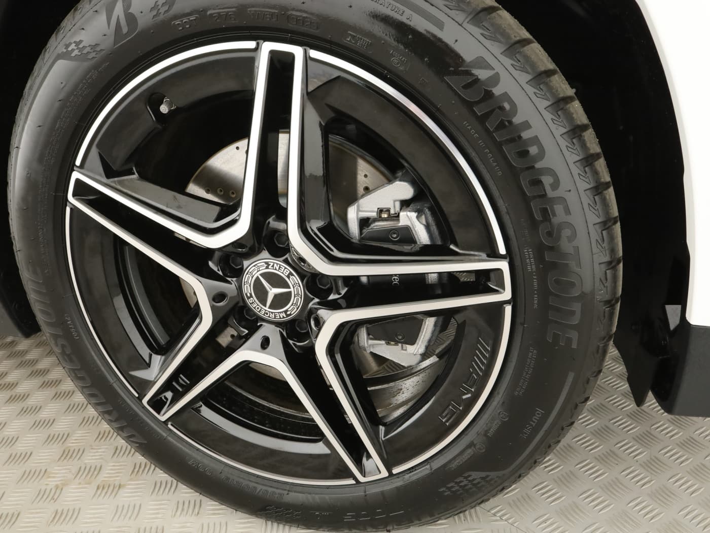 Mercedes-Benz GLA 200 Bild 22
