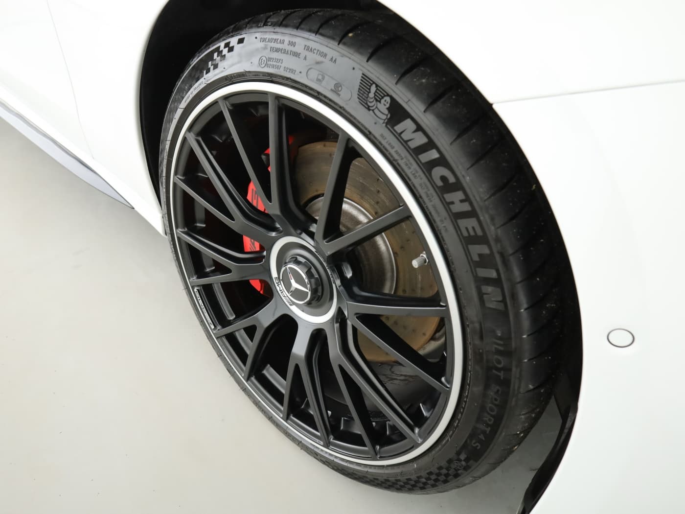 Mercedes-Benz E 53 AMG 4M+ T Bild 21