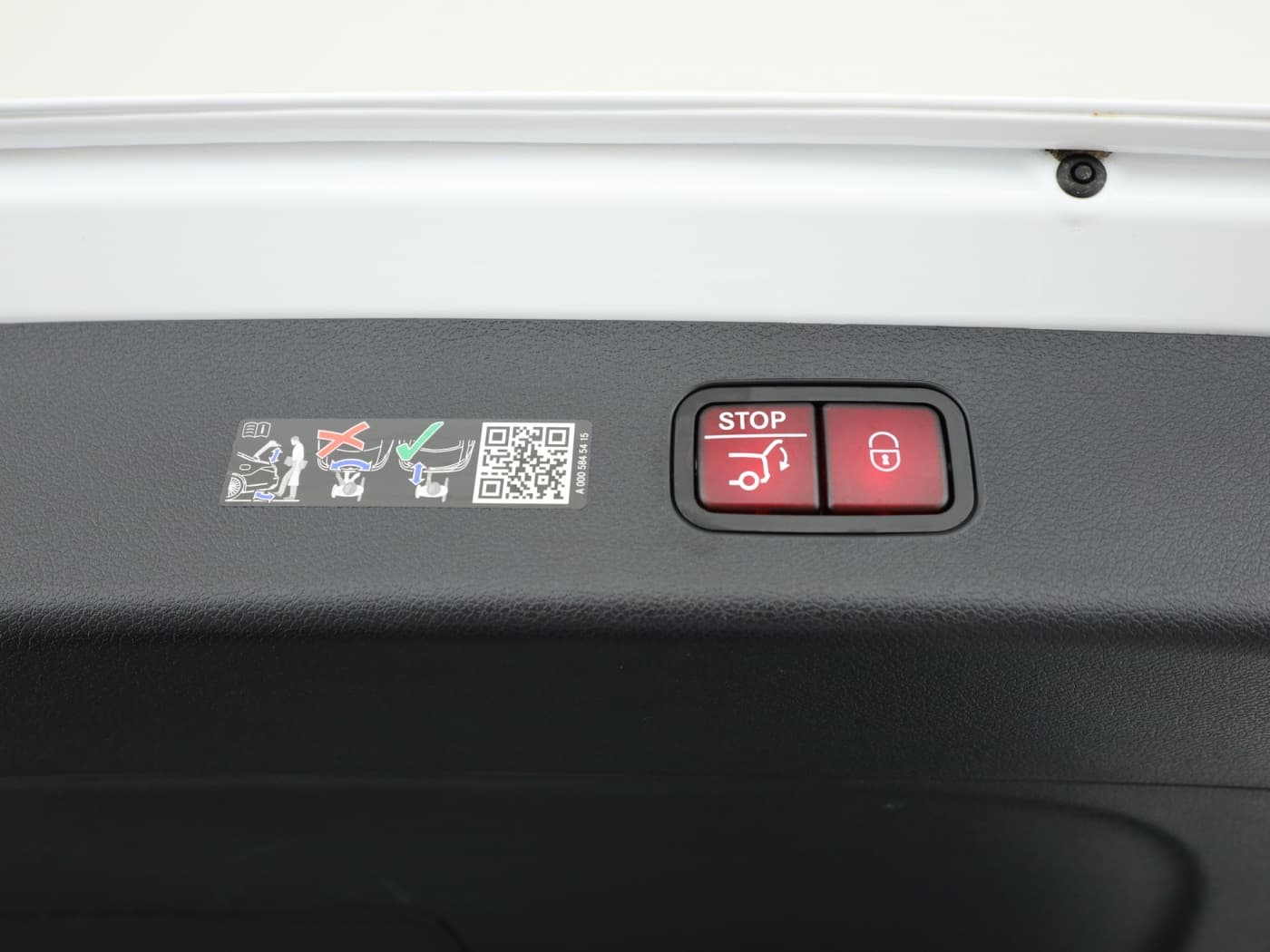 Mercedes-Benz E 53 AMG 4M+ T Bild 24