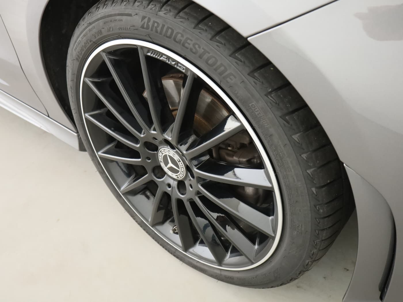 Mercedes-Benz CLA 220 d 4M Bild 21