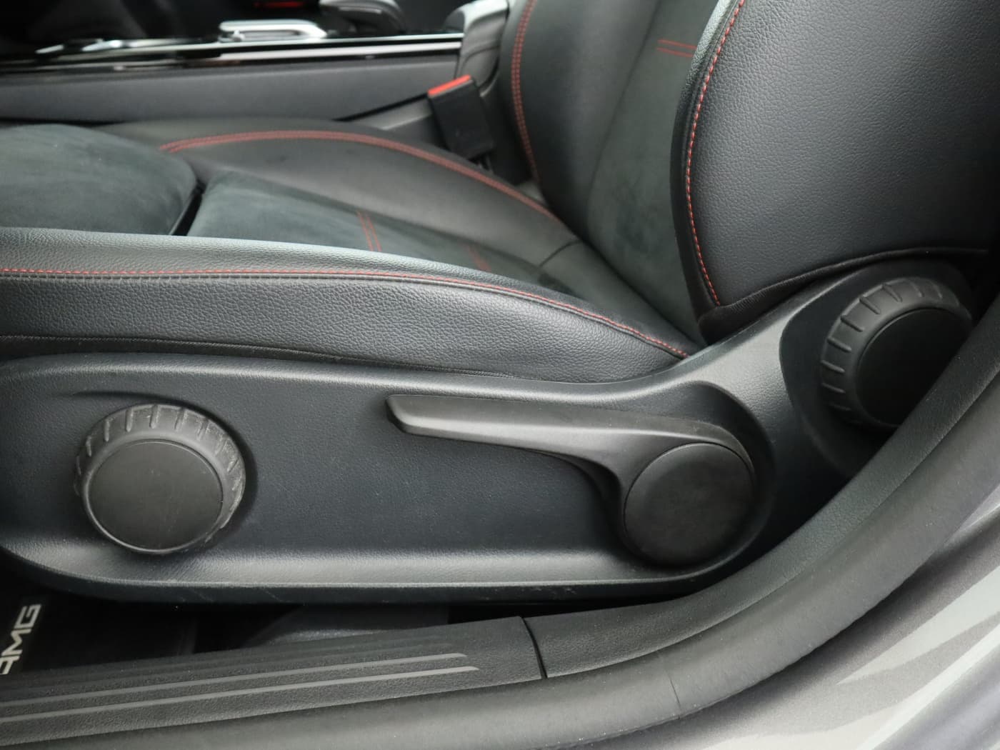 Mercedes-Benz CLA 220 d 4M Bild 24