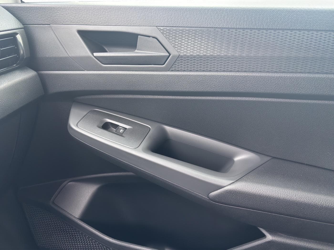 Volkswagen Caddy 2.0 TDI Cargo Bild 14