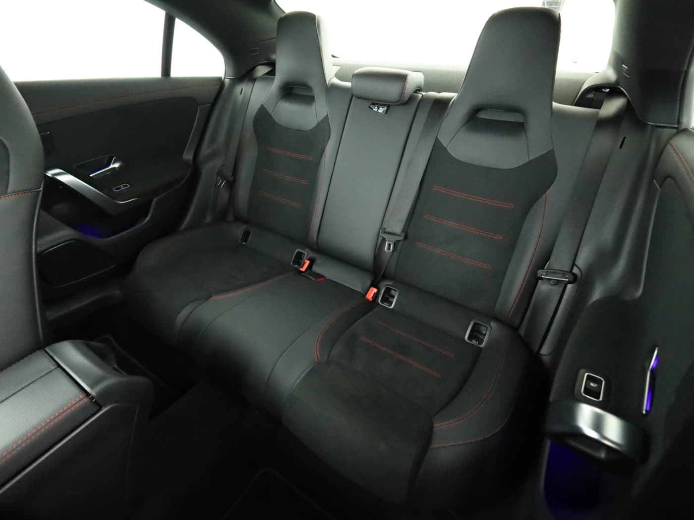 Mercedes-Benz CLA 250 e Bild 18