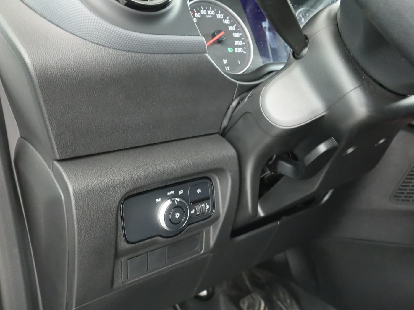 Mercedes-Benz Citan 110 CDI Kasten BASE Standard Bild 24