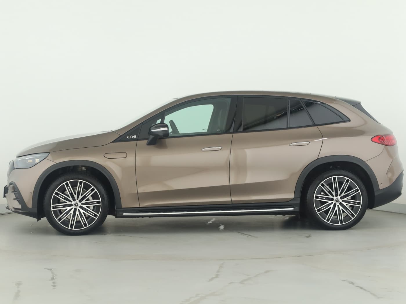 Mercedes-Benz EQE 500 4M Bild 7