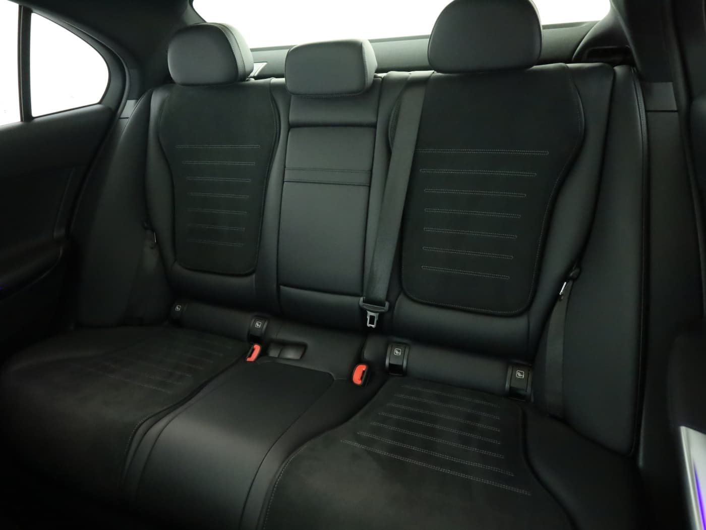 Mercedes-Benz C 300 Bild 18