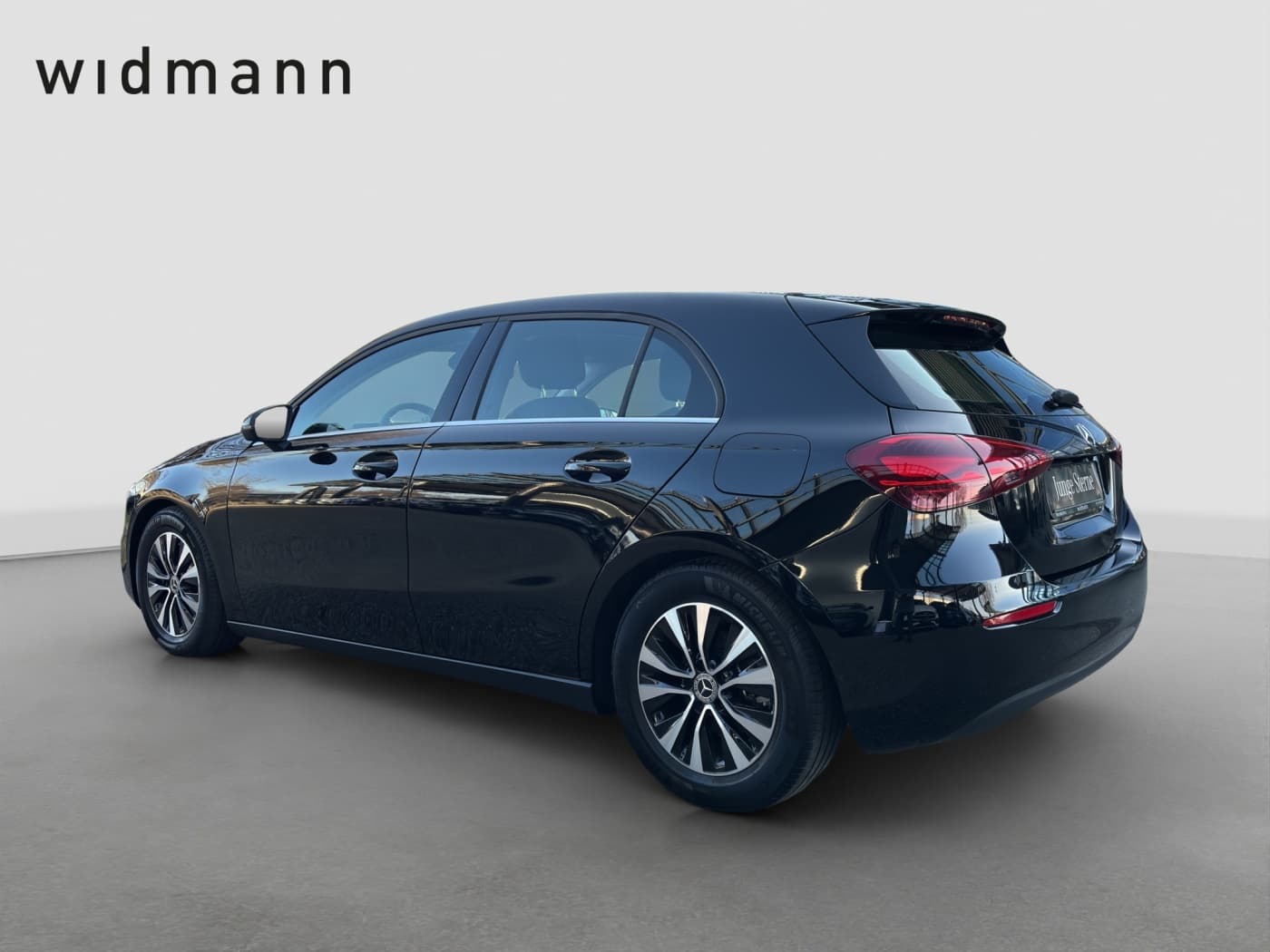 Mercedes-Benz A 180 d Bild 8