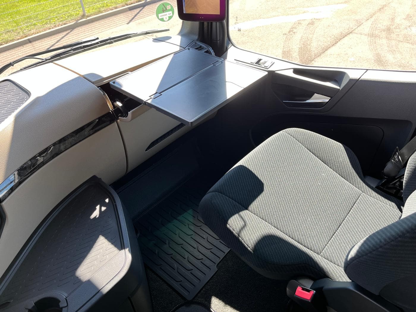 Mercedes-Benz Actros 1848 LS Bild 17