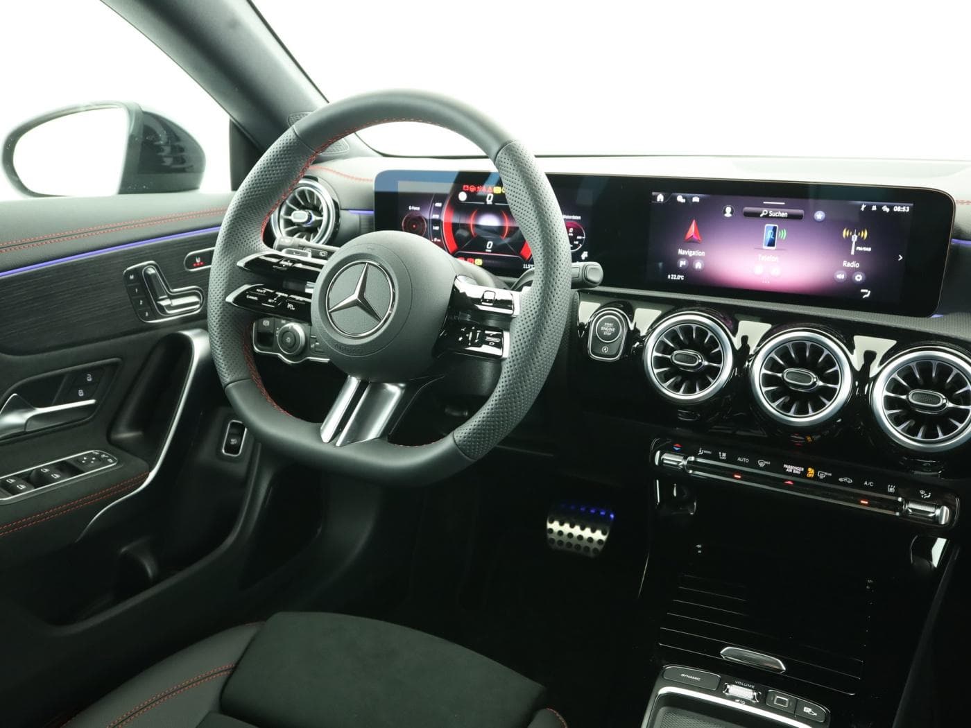 Mercedes-Benz CLA 220 d SB Bild 10
