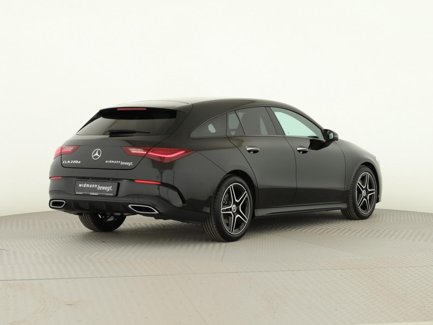 Mercedes-Benz CLA 220 d SB Bild 6