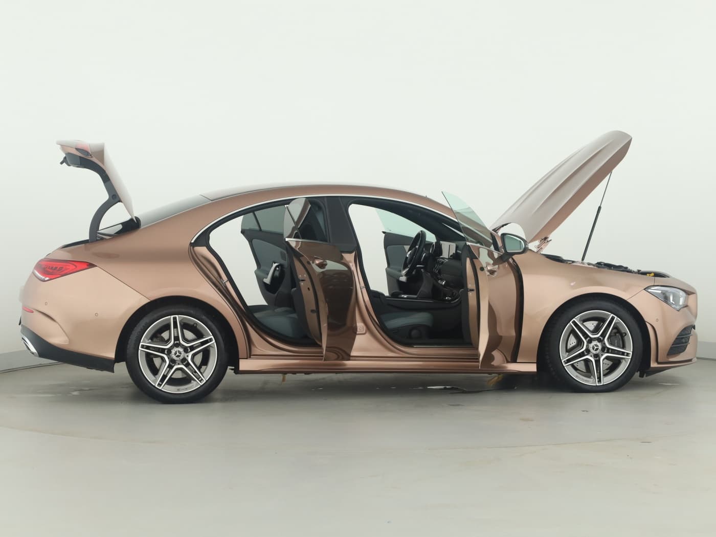 Mercedes-Benz CLA 250 Bild 8