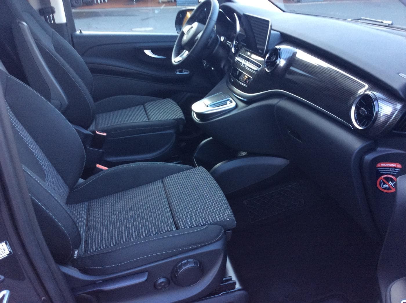 Mercedes-Benz EQV 300 L Bild 10