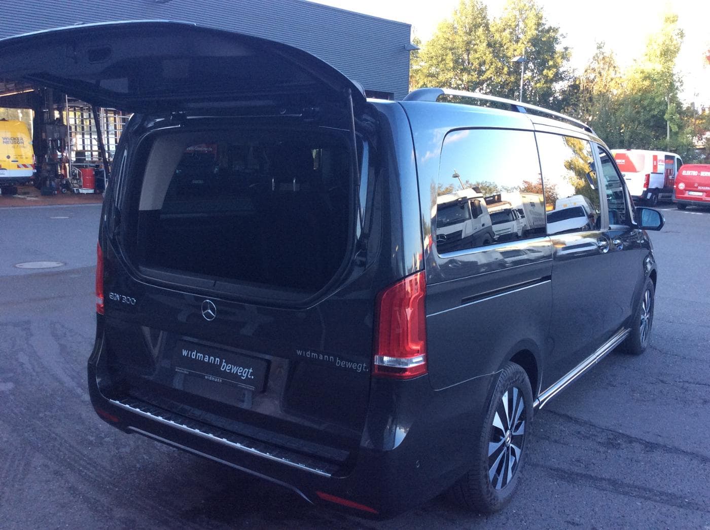 Mercedes-Benz EQV 300 L Bild 18