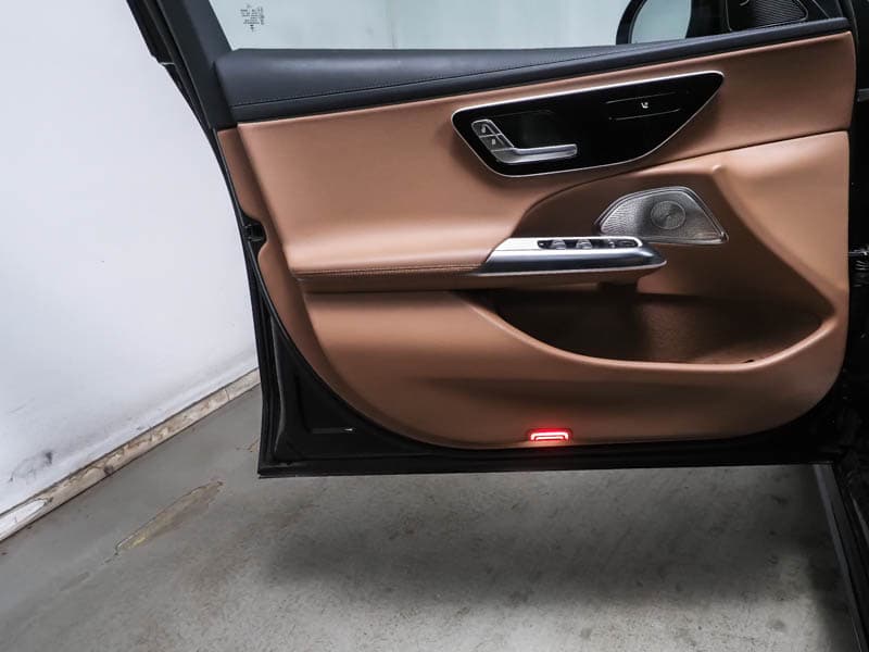 Mercedes-Benz E 220 d Bild 10