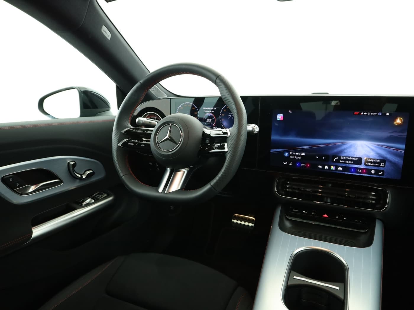 Mercedes-Benz CLA 250+ mit EQ Technologie Bild 10