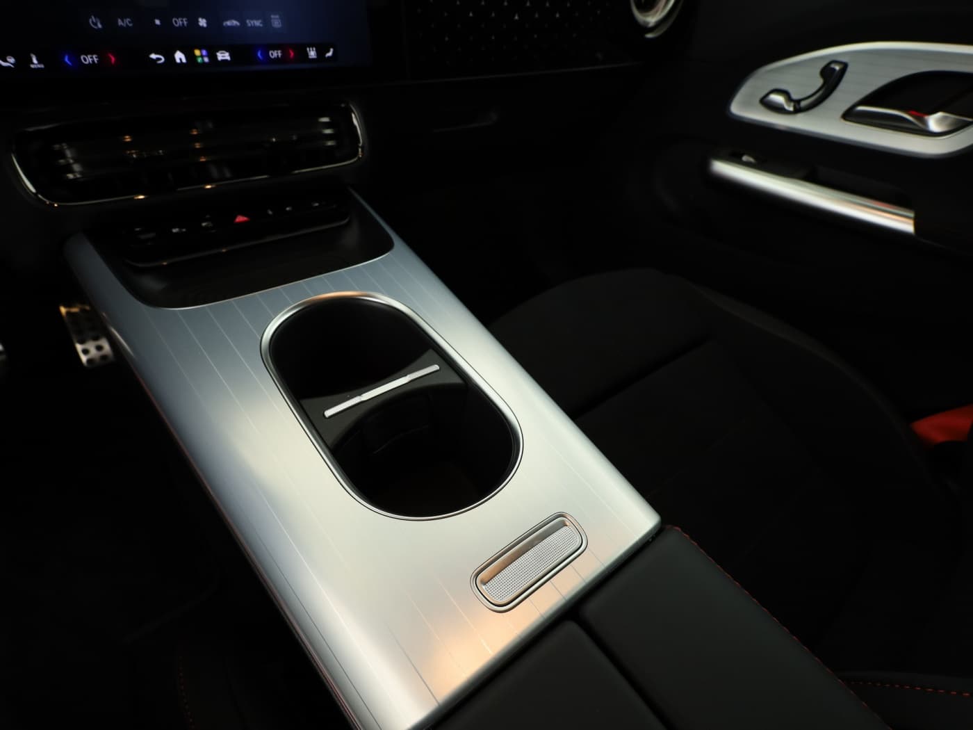 Mercedes-Benz CLA 250+ mit EQ Technologie Bild 15