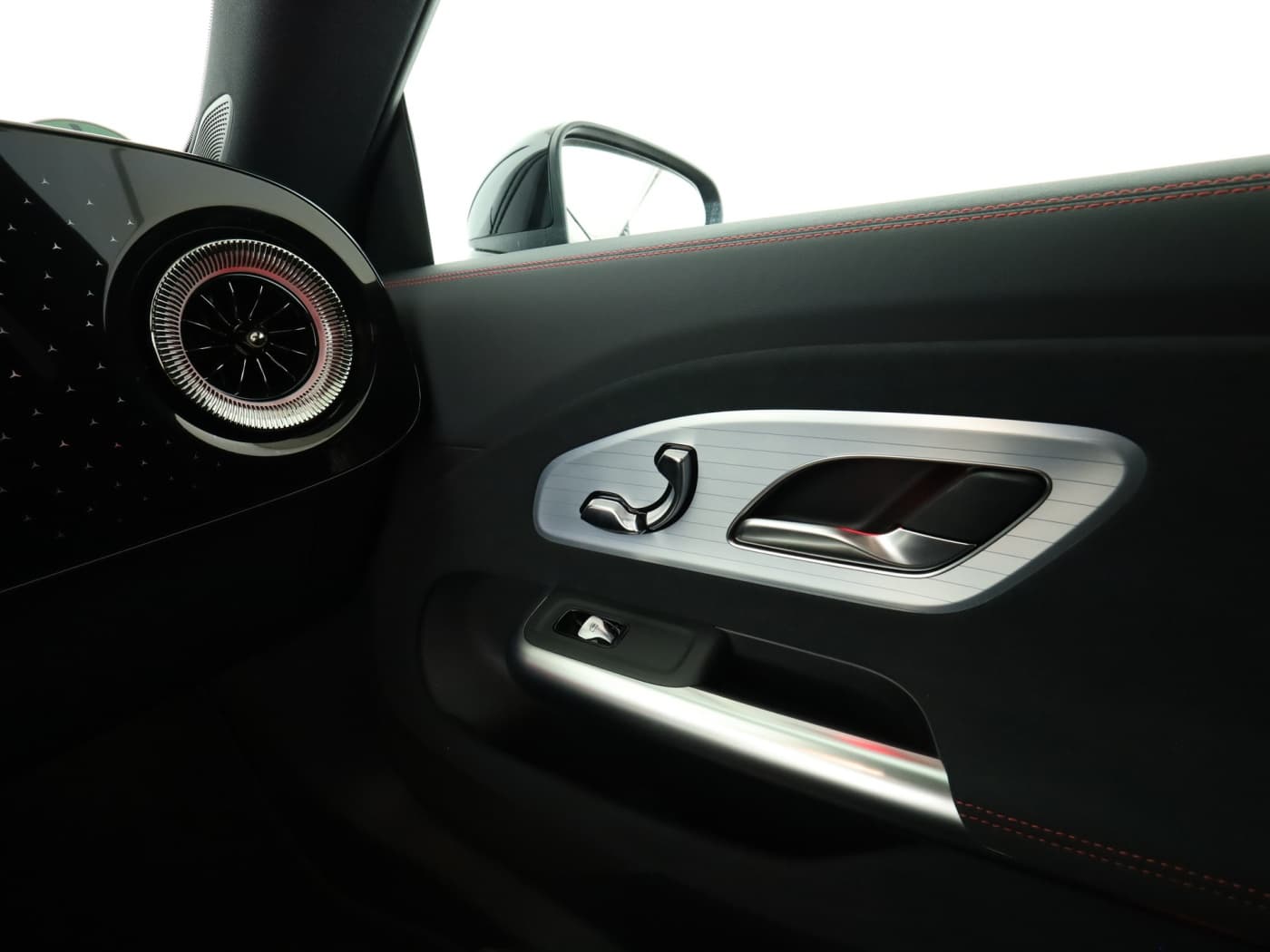 Mercedes-Benz CLA 250+ mit EQ Technologie Bild 16
