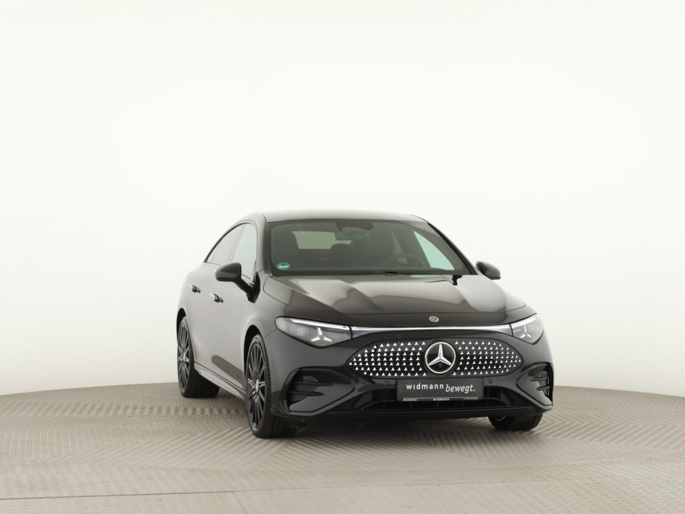 Mercedes-Benz CLA 250+ mit EQ Technologie Bild 3