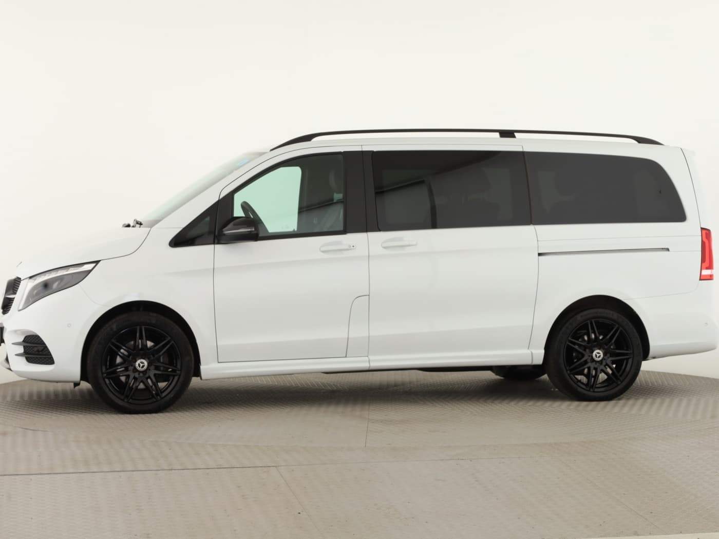 Mercedes-Benz V 300 d EDITION 4MATIC lang Bild 7