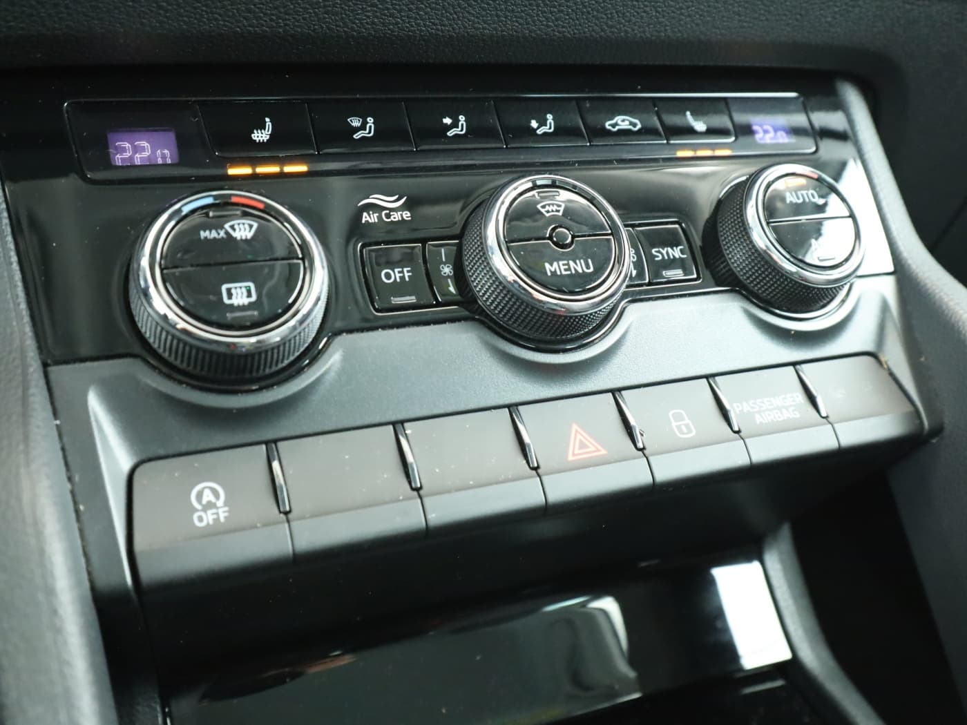 Skoda Karoq Clever 4x4 Bild 14