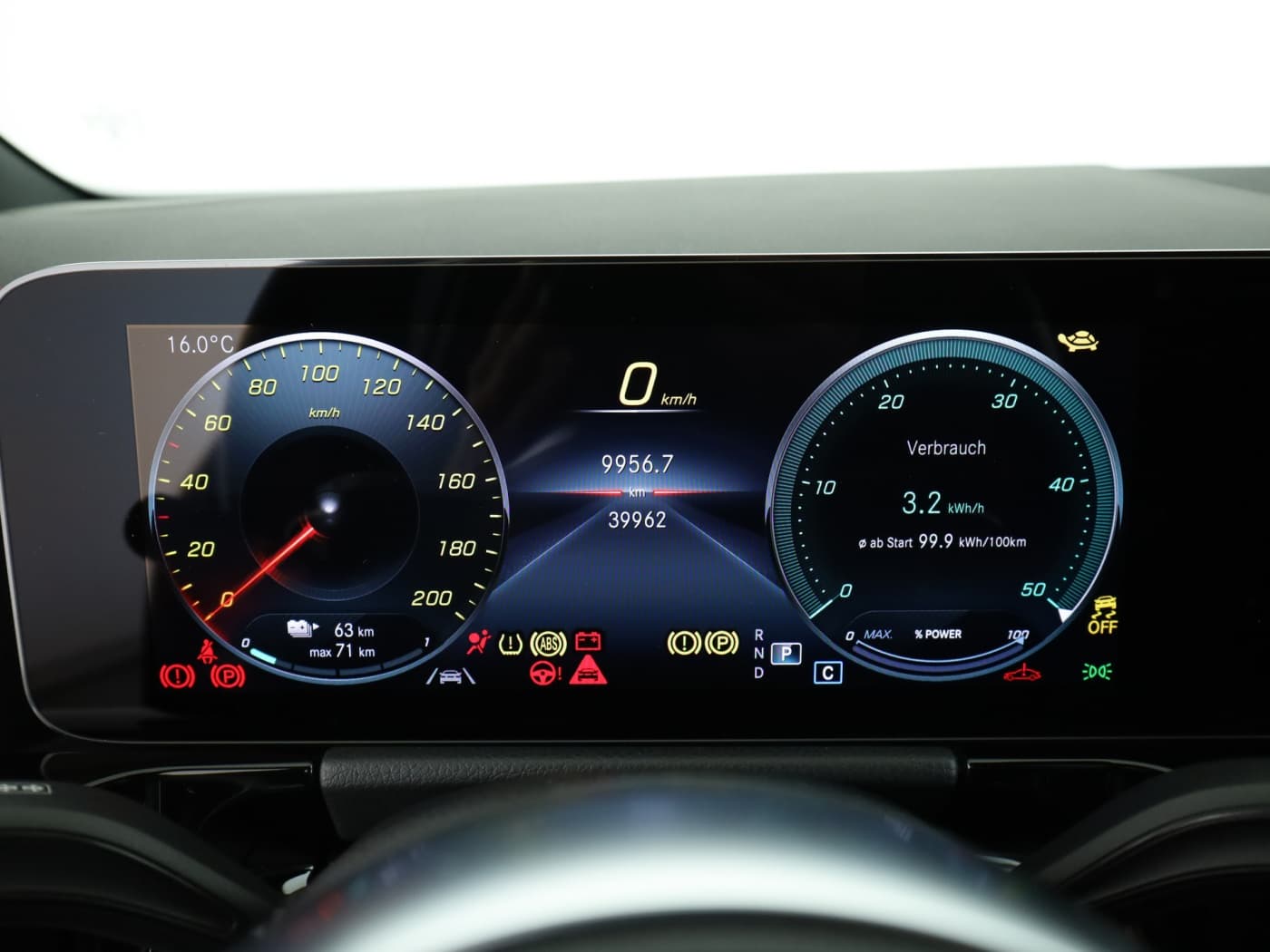 Mercedes-Benz EQA 250 Bild 12