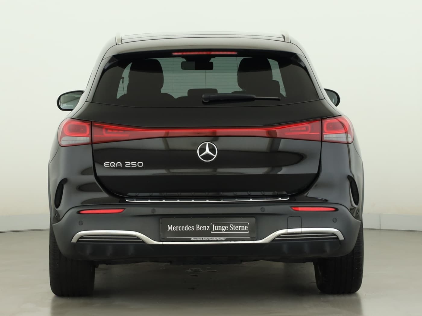 Mercedes-Benz EQA 250 Bild 4