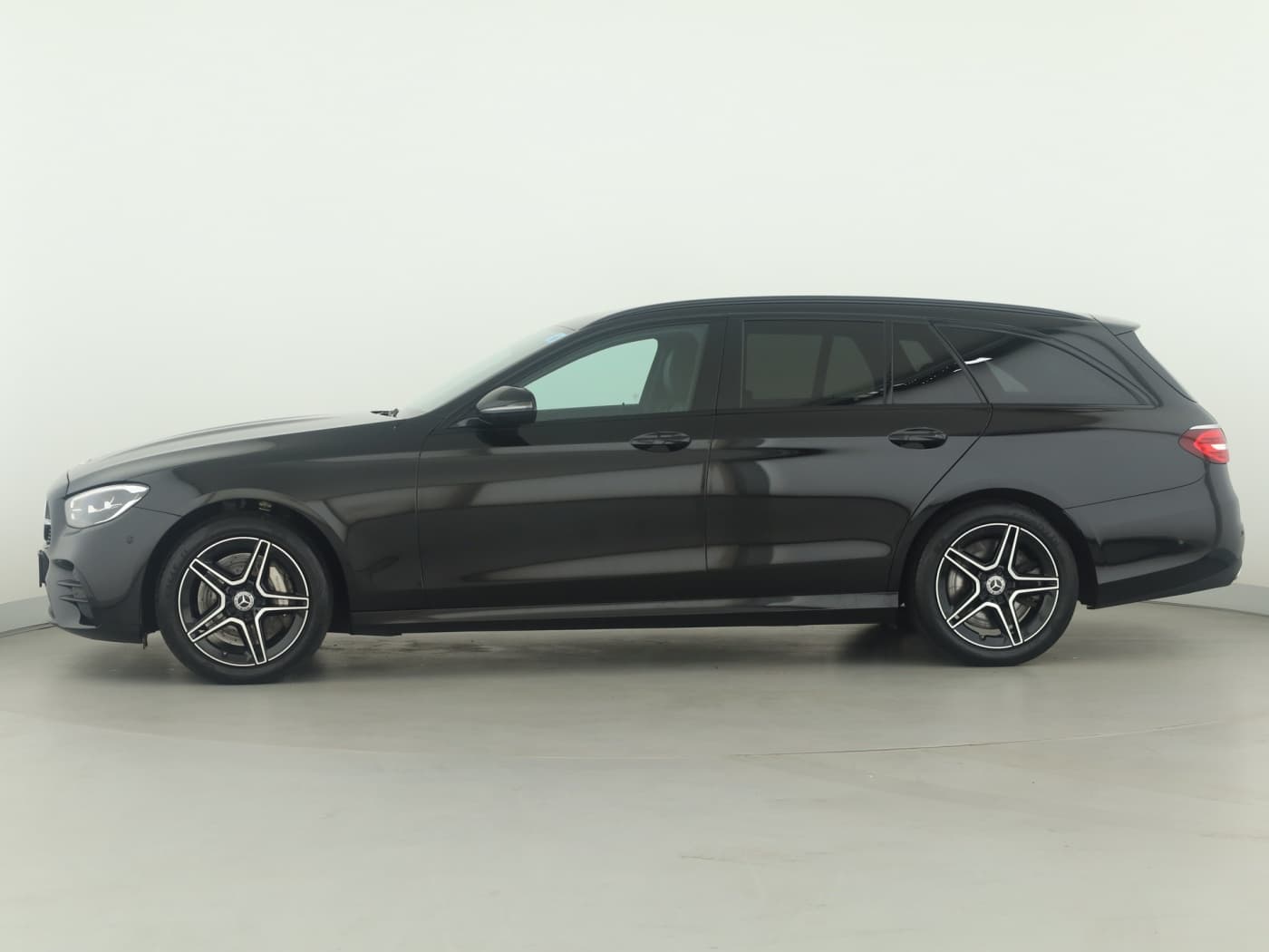 Mercedes-Benz E 300 de T Bild 7