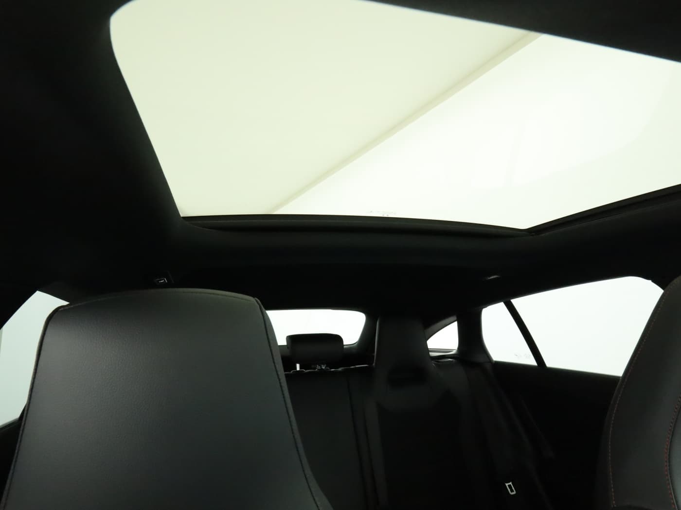 Mercedes-Benz CLA 250 4M SB Bild 21