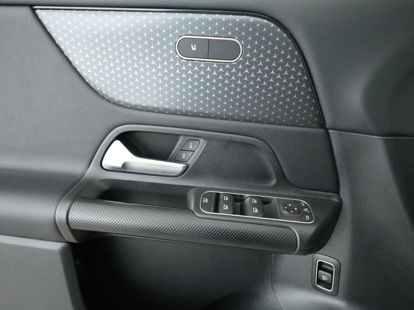 Mercedes-Benz GLB 180 d Bild 20