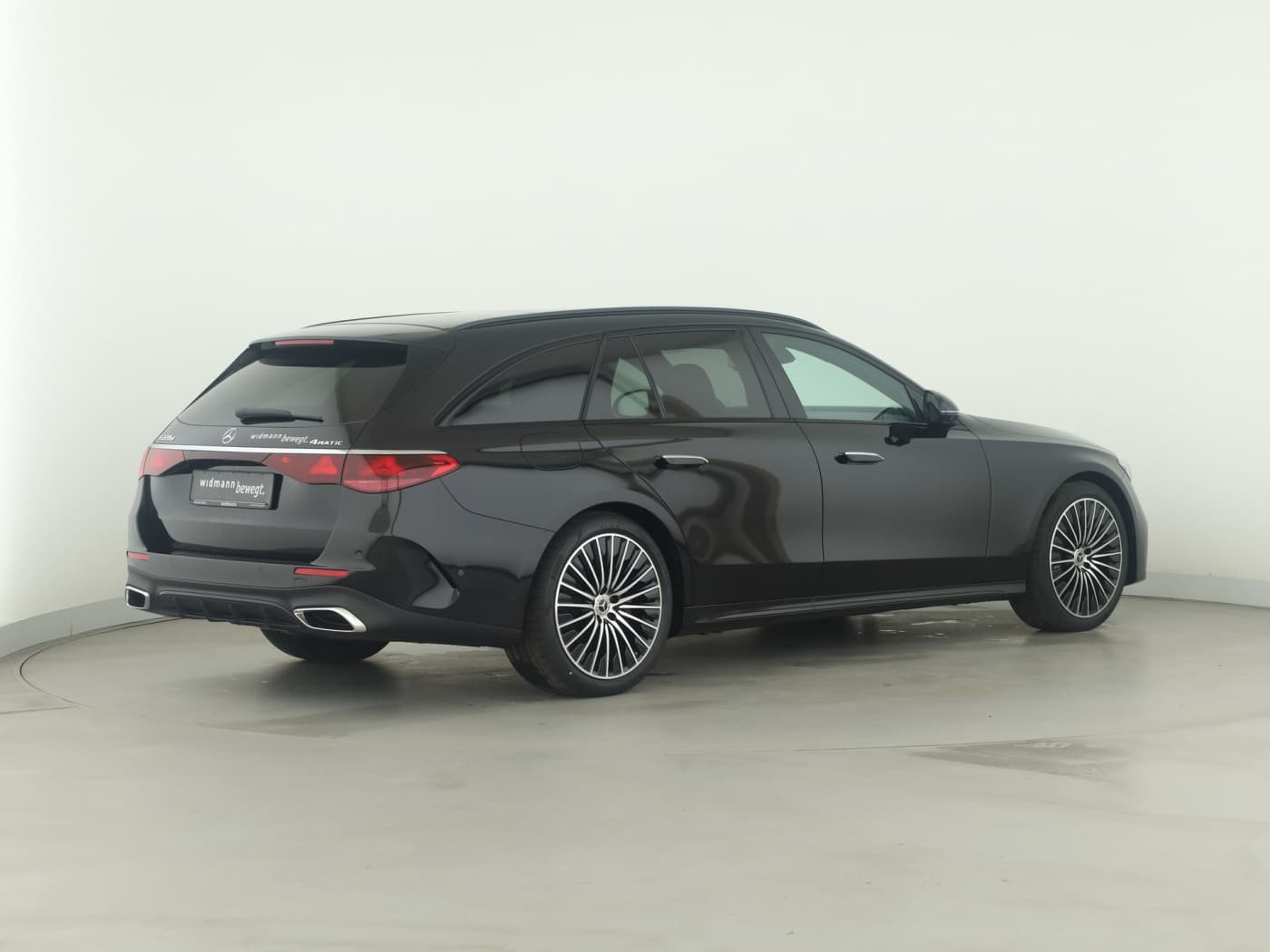 Mercedes-Benz E 220 d 4MATIC T-Modell Bild 6