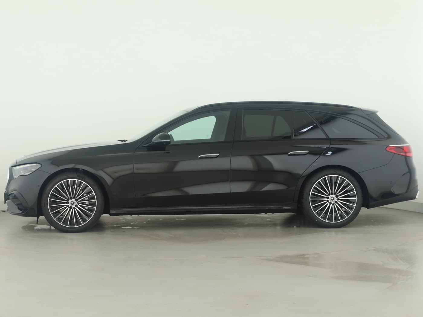 Mercedes-Benz E 220 d 4MATIC T-Modell Bild 7