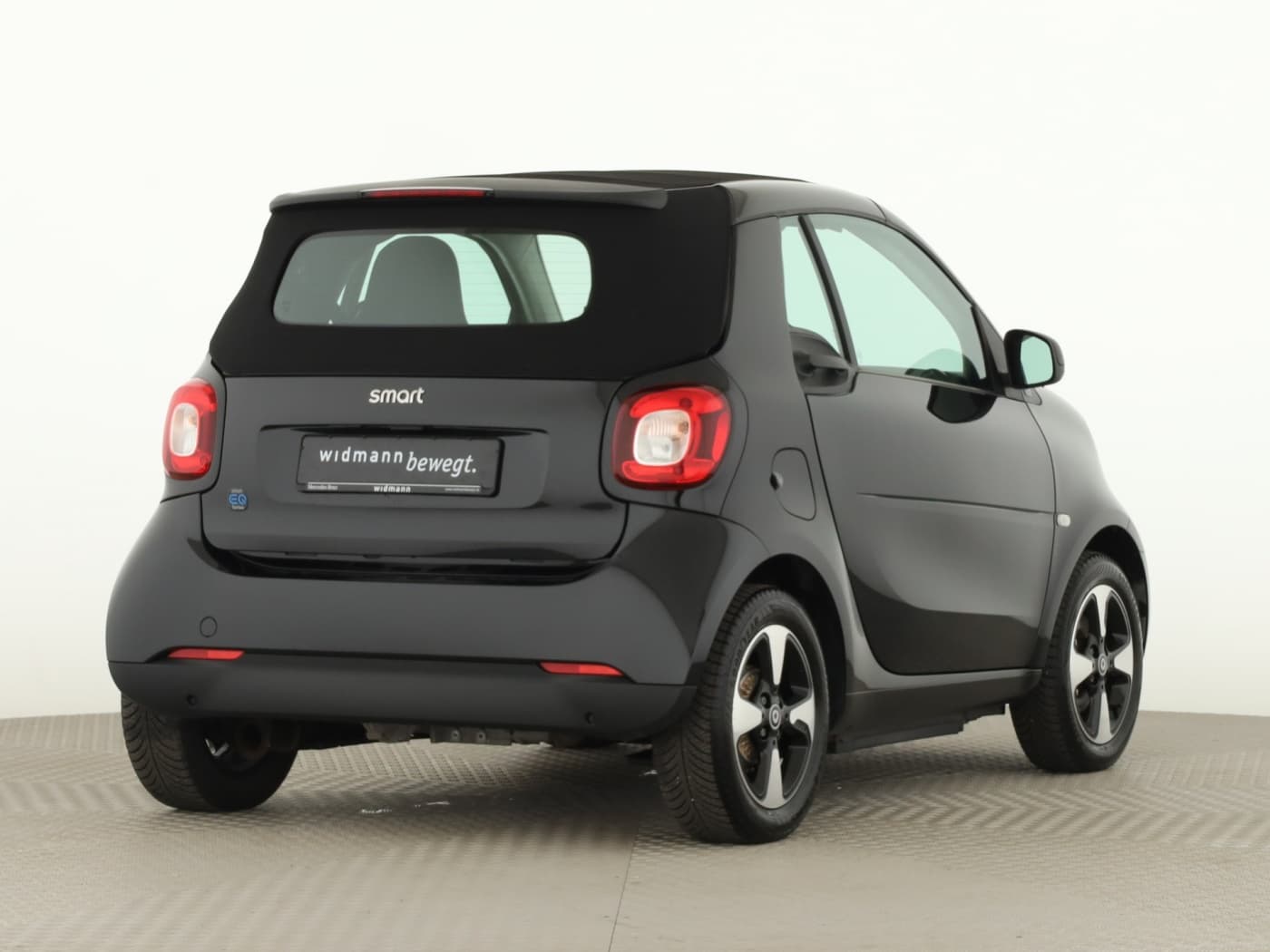 Smart fortwo EQ cabrio Bild 2