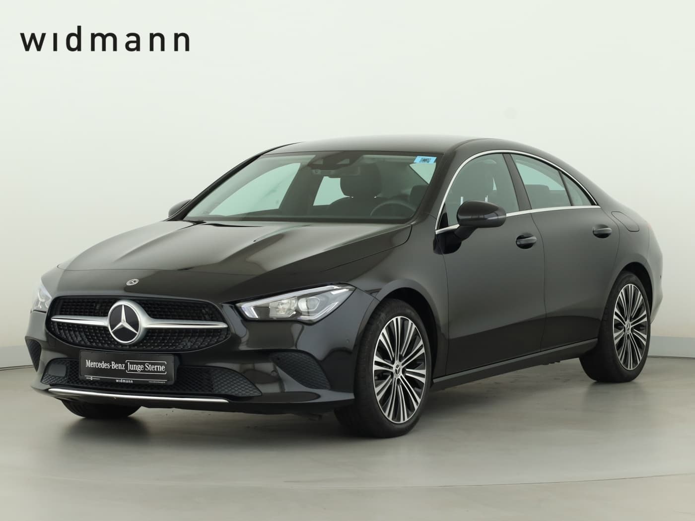Mercedes-Benz CLA 200 4M Bild 1