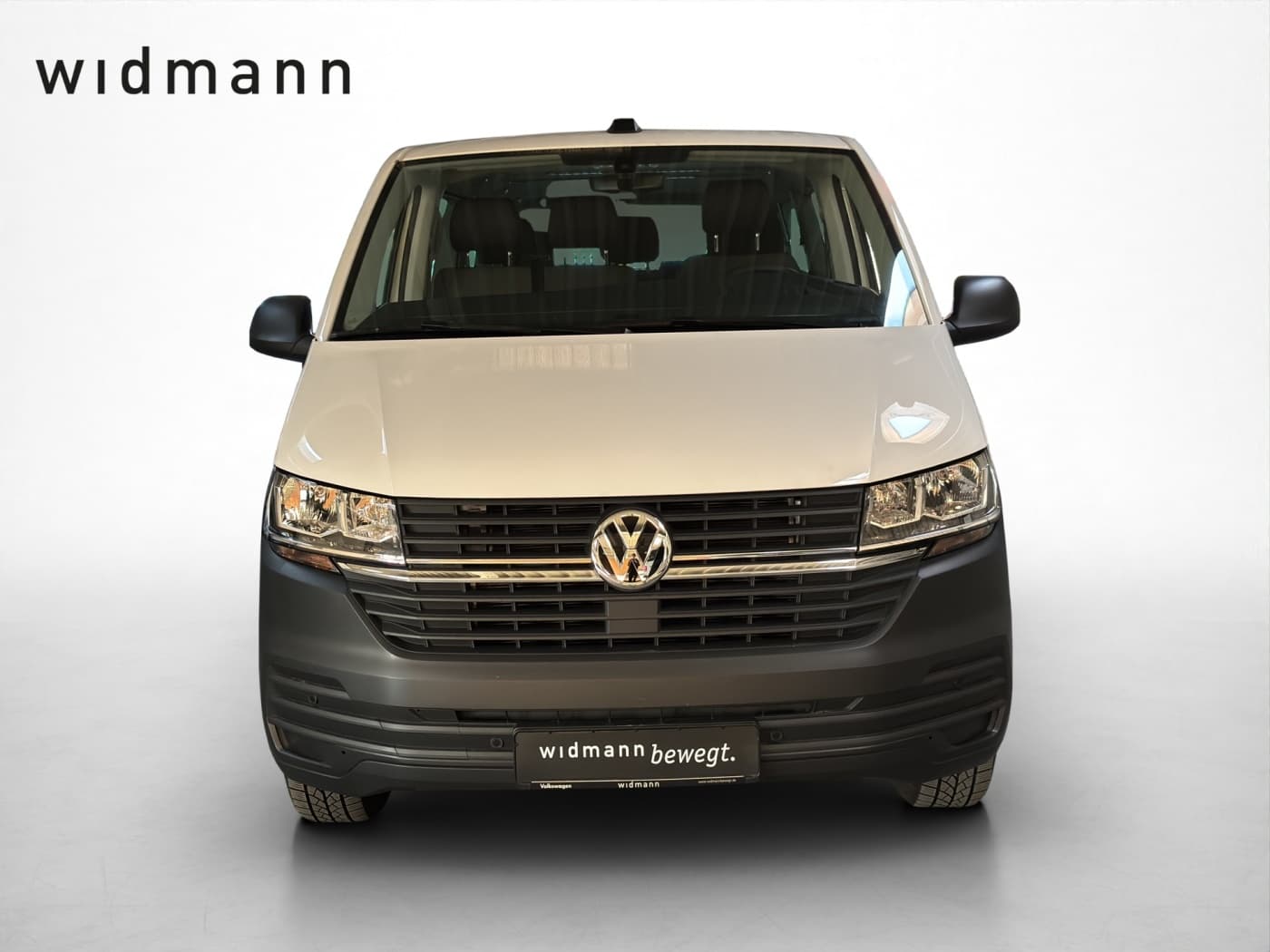 Volkswagen T6.1 2.0 TDI Caravelle Trendline lang Bild 2
