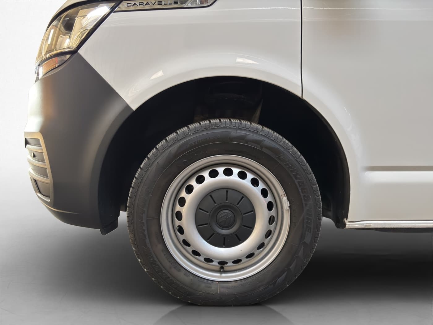 Volkswagen T6.1 2.0 TDI Caravelle Trendline lang Bild 20