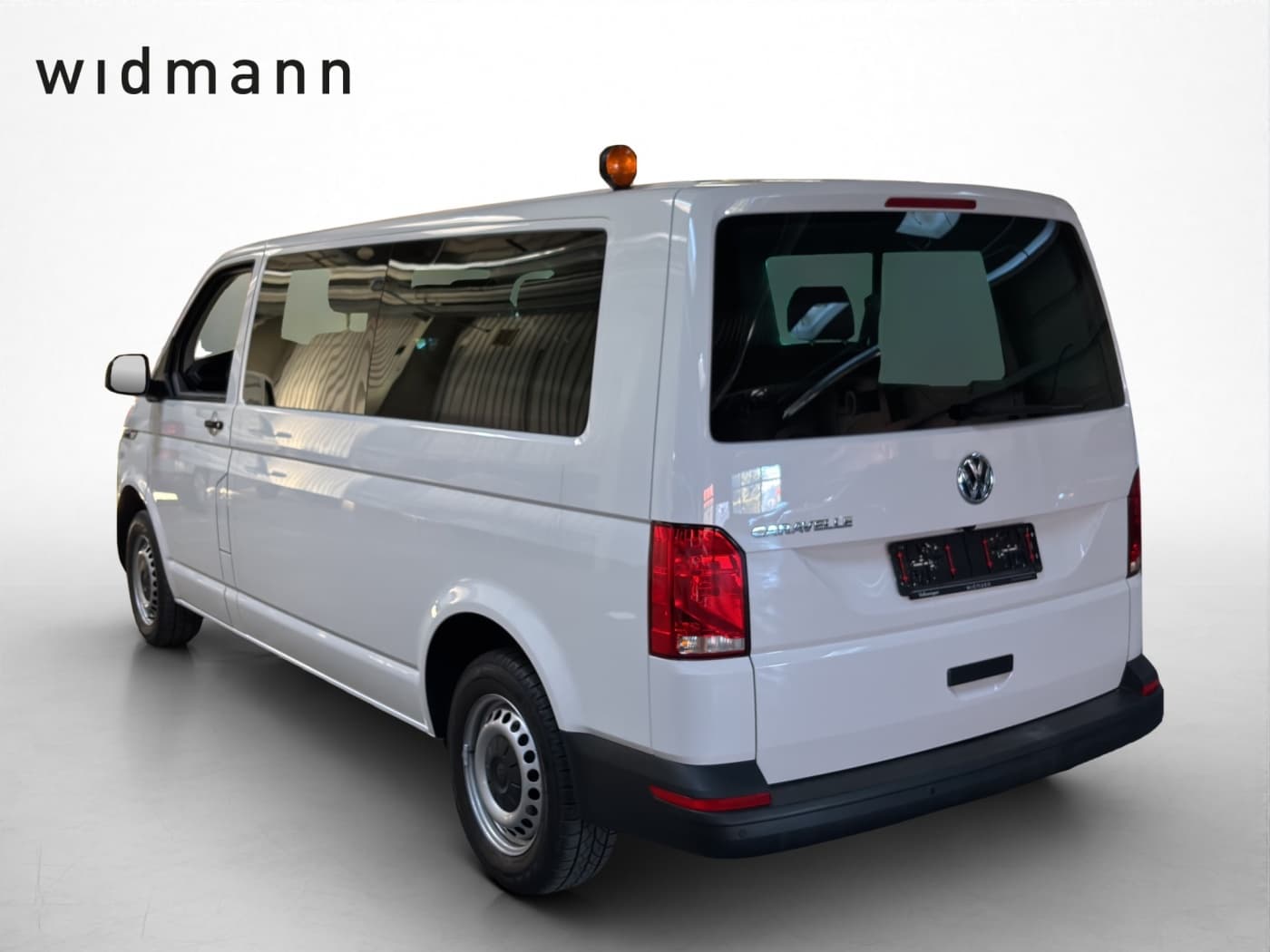 Volkswagen T6.1 2.0 TDI Caravelle Trendline lang Bild 8