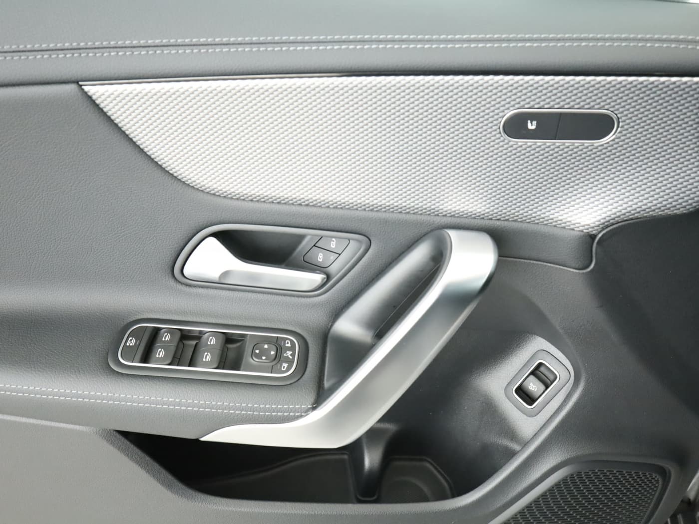 Mercedes-Benz CLA 200 Bild 20